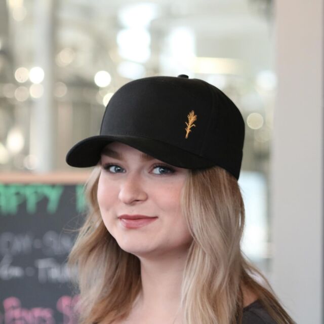 🍻🧢 Introducing our latest addition: sleek, minimalistic brewery hats! Perfect for any outfit, these stylish caps are a must-have accessory. Swing by our taproom and grab yours before they’re gone!